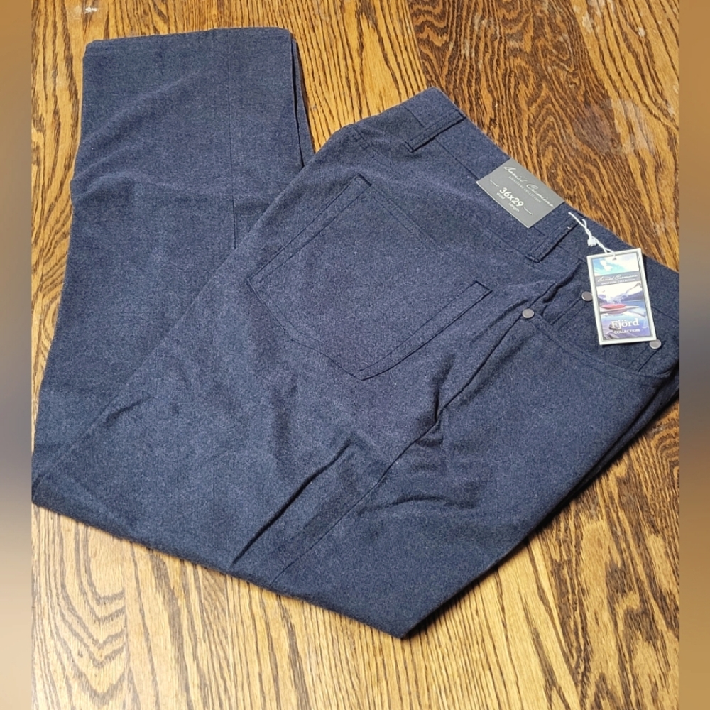 Fjord Daniel Cremieux signature collection pants size 36X29 new